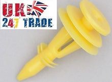 Load image into Gallery viewer, 10x JEEP CHEVROLET CHRYSLER GRAND CHEROKEE TRIM DOOR PANEL CLIPS