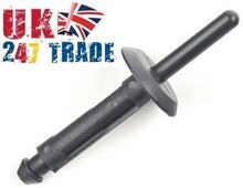 Load image into Gallery viewer, 10x Chrysler Ford Vauxhall 6mm FRONT WING WHEEL ARCH TRIM PLASTIC CLIPS