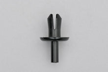 Load image into Gallery viewer, 10x 8mm FIAT ALFA ROMEO LANCIA WHEEL ARCH COVER CLIPS