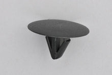 Load image into Gallery viewer, 10x HYUNDAI KIA HOOD INSULATION RETAINER BONNET CLIPS