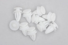 Load image into Gallery viewer, 10x FORD MIRROR PANEL TRIM RETAINER CLIPS