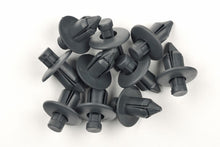 Load image into Gallery viewer, 10X FOR HYUNDAI KIA SUBARU TRIM RIVET BUMPER MOUNTING CLIPS