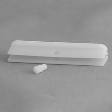 Load image into Gallery viewer, 2x FIAT LANCIA ALFA ROMEO WINDOW GUIDE DOOR GLASS EDGE SLOT CLIPS