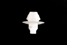 Load image into Gallery viewer, 10x SUZUKI SIDE MOULDING TRIM PANEL CLIPS