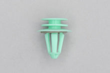 Load image into Gallery viewer, 10x SKODA FABIA OCTAVIA ROOMSTER DOOR PANEL INTERIOR CLIPS