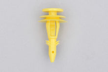 Load image into Gallery viewer, 10x JEEP CHEVROLET CHRYSLER GRAND CHEROKEE TRIM DOOR PANEL CLIPS