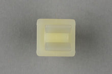 Load image into Gallery viewer, 1x HONDA SUZUKI TOYOTA SECURE STAY TIE ROD CLIP FOR BONNET ROD