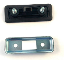 Load image into Gallery viewer, GENUINE SKODA OCTAVIA BOOT DOOR TAILGATE LOCK HANDLE SWITCH 1Z0827574C