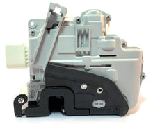 Load image into Gallery viewer, AUDI Q7 VW PASSAT TIGUAN SKODA SUPERB DOOR LOCK RIGHT FRONT DOOR 3C2837016A