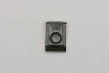 Load image into Gallery viewer, 10x AUDI A4 A6 Q5 TT 80 90 RETENTION SPRING CLAMP PLATE CLIPS nut M6
