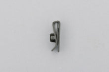 Load image into Gallery viewer, 10x AUDI A4 A6 Q5 TT 80 90 RETENTION SPRING CLAMP PLATE CLIPS nut M6
